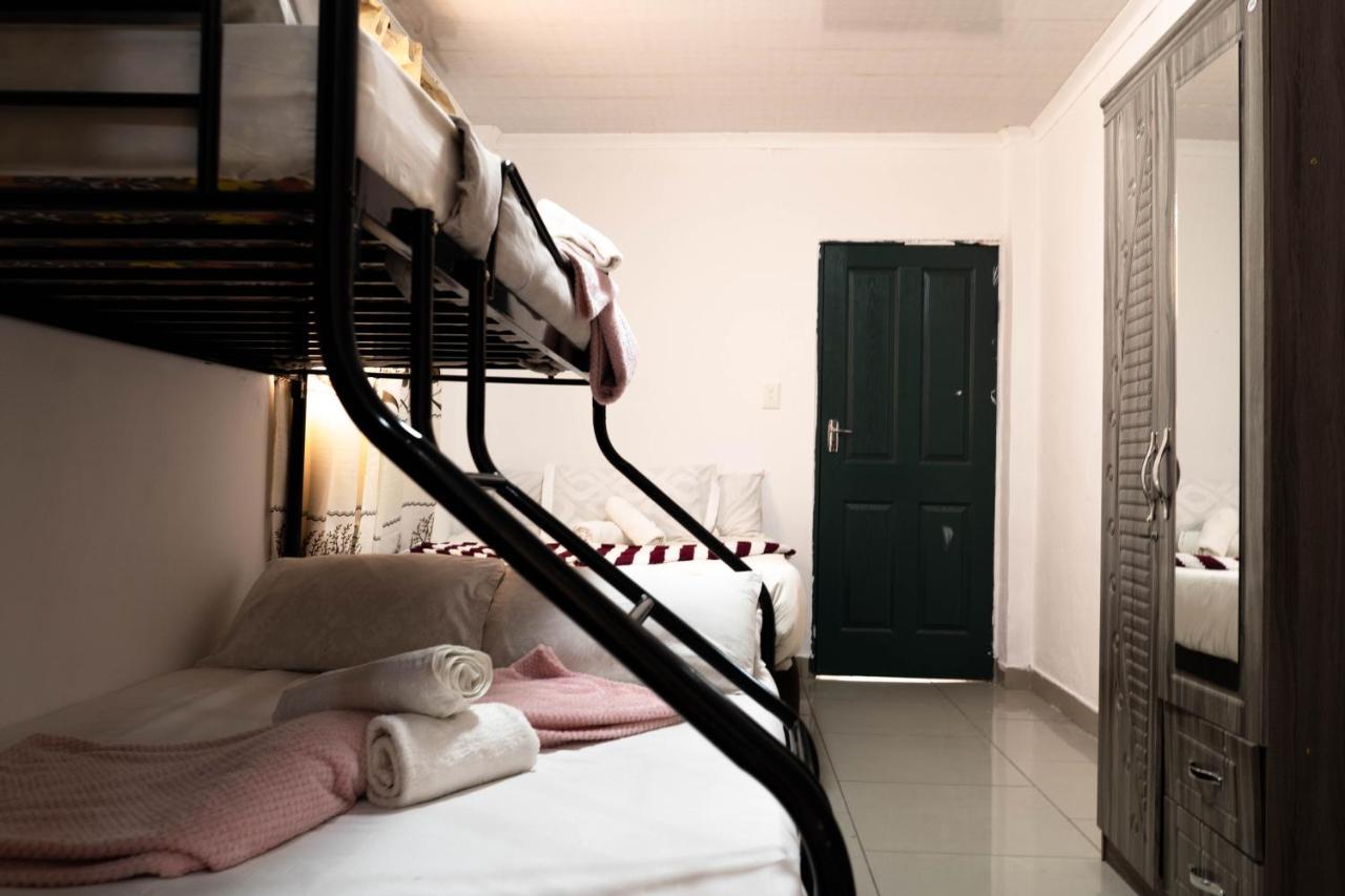 Albrine Lodge Bellville Esterno foto