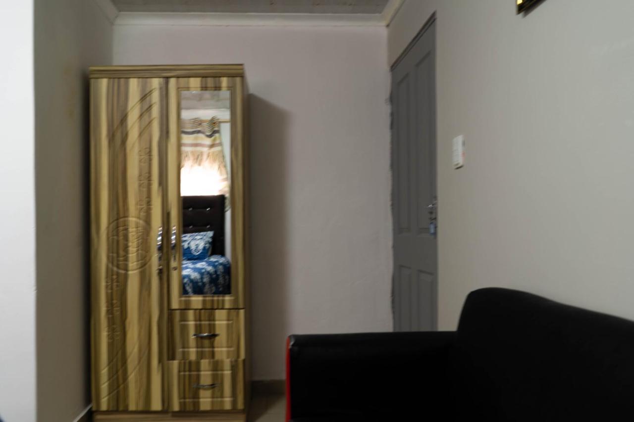 Albrine Lodge Bellville Esterno foto