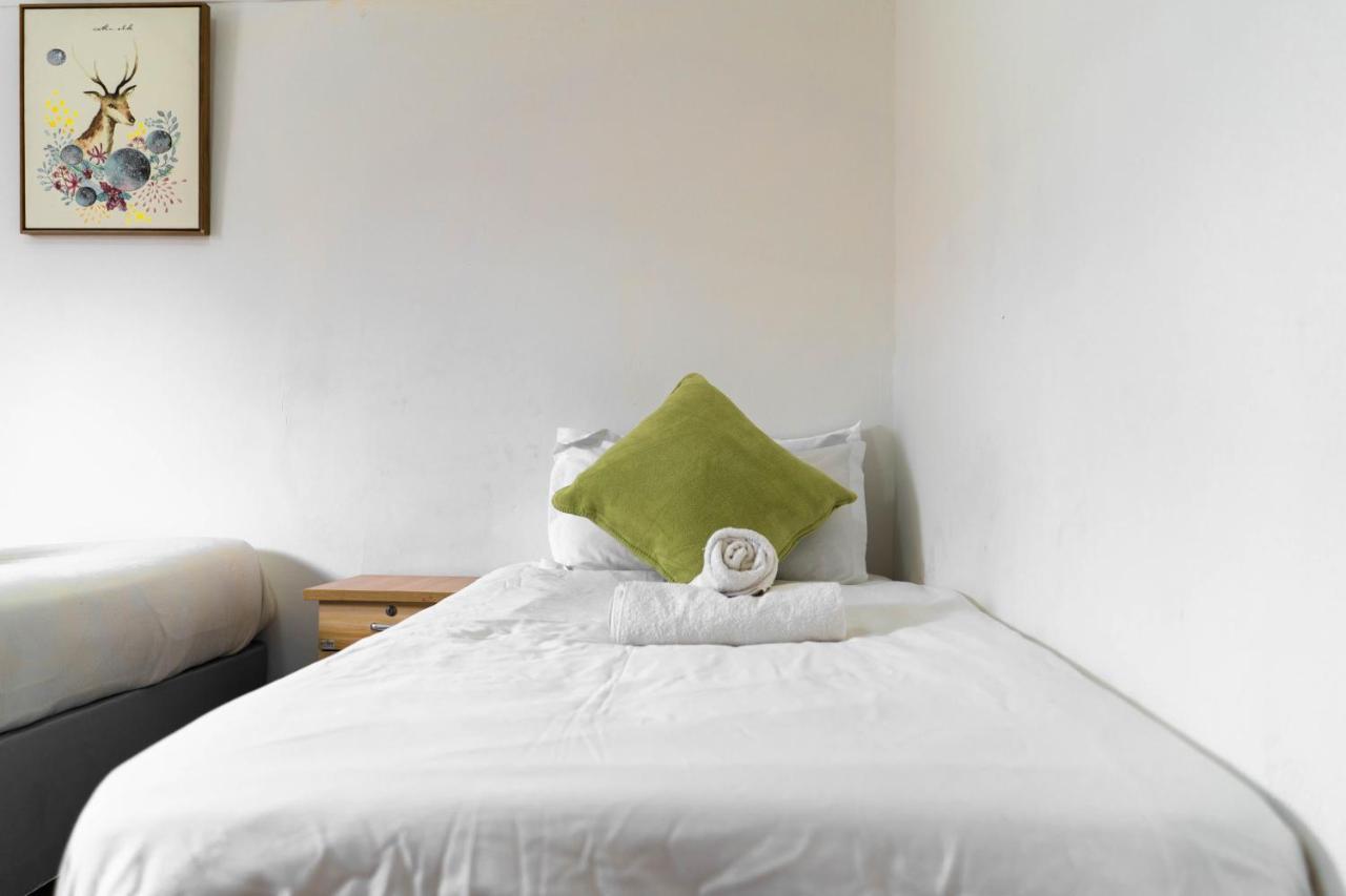Albrine Lodge Bellville Esterno foto