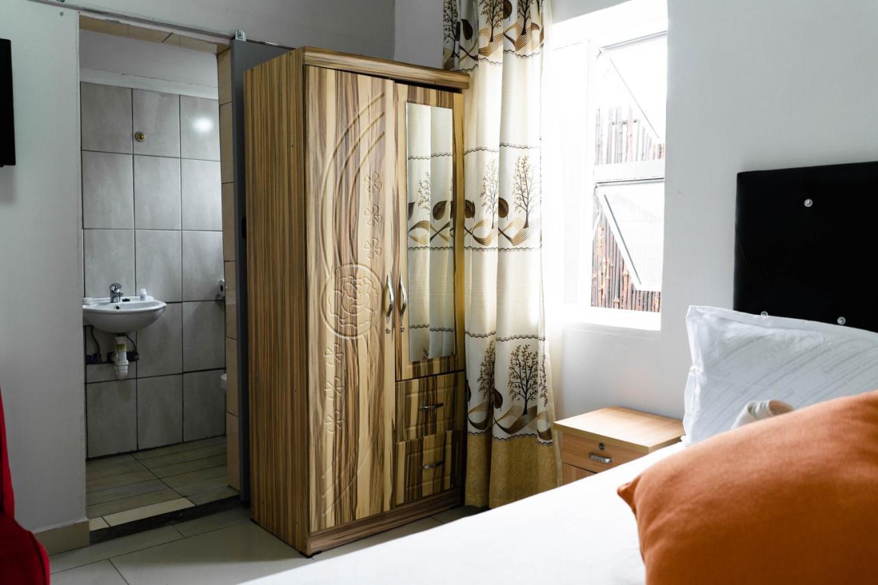 Albrine Lodge Bellville Esterno foto